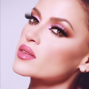 Meet your Posher, Rubi